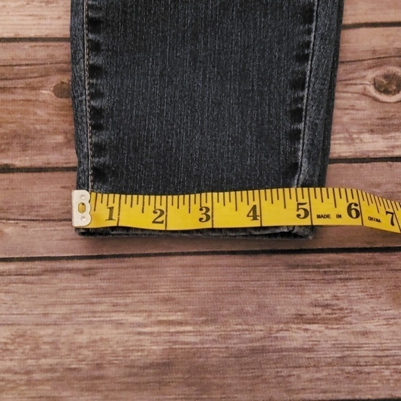 Levi's skinny darker wash ankle jeans - Picture 7 of 7